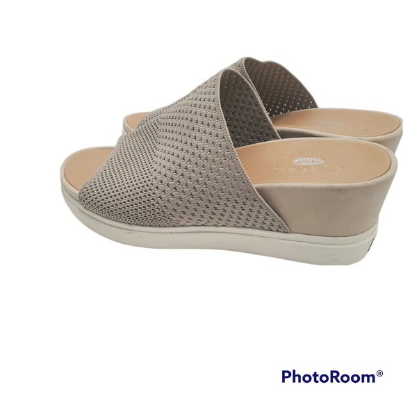 D'Scholls Women's Oyster Mesh Knit Sonia Open Toe Platform Slide Sandals Sz 7.5M - Picture 7 of 16